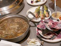 -黑金·寻焰自助百汇·烤肉·火锅(中街店)
