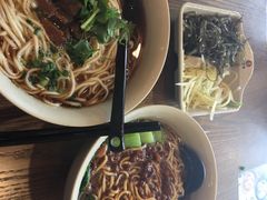 -李先生牛肉面大王(上海站南广场店)