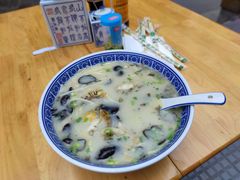 海鲜面-沪西老弄堂面馆(定西路店)