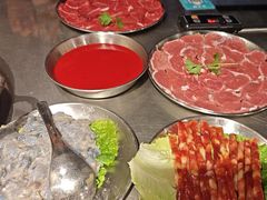 -鹿鸣山草本茶香火锅(园西路店)