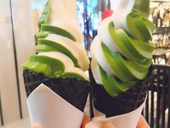 宇治抹茶冰淇淋甜筒-羽至金时(柏威年店)