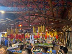 -鱼窝棚柴火铁锅炖(富山屯店)