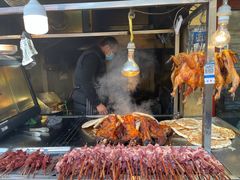 -艾力江和田馕坑烤肉店