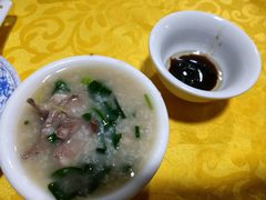 猪杂粥-长坦新鲜猪什夜宵广场