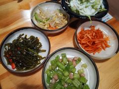 小菜拼盘-源味屋韩式火锅&炸鸡(鼎城当代商城店)