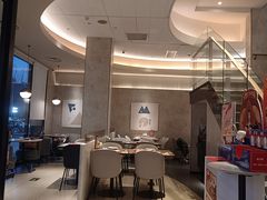 大堂-必胜客(会展店)