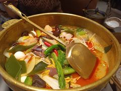 -毛肚向右·川渝毛肚王(经开永旺店)