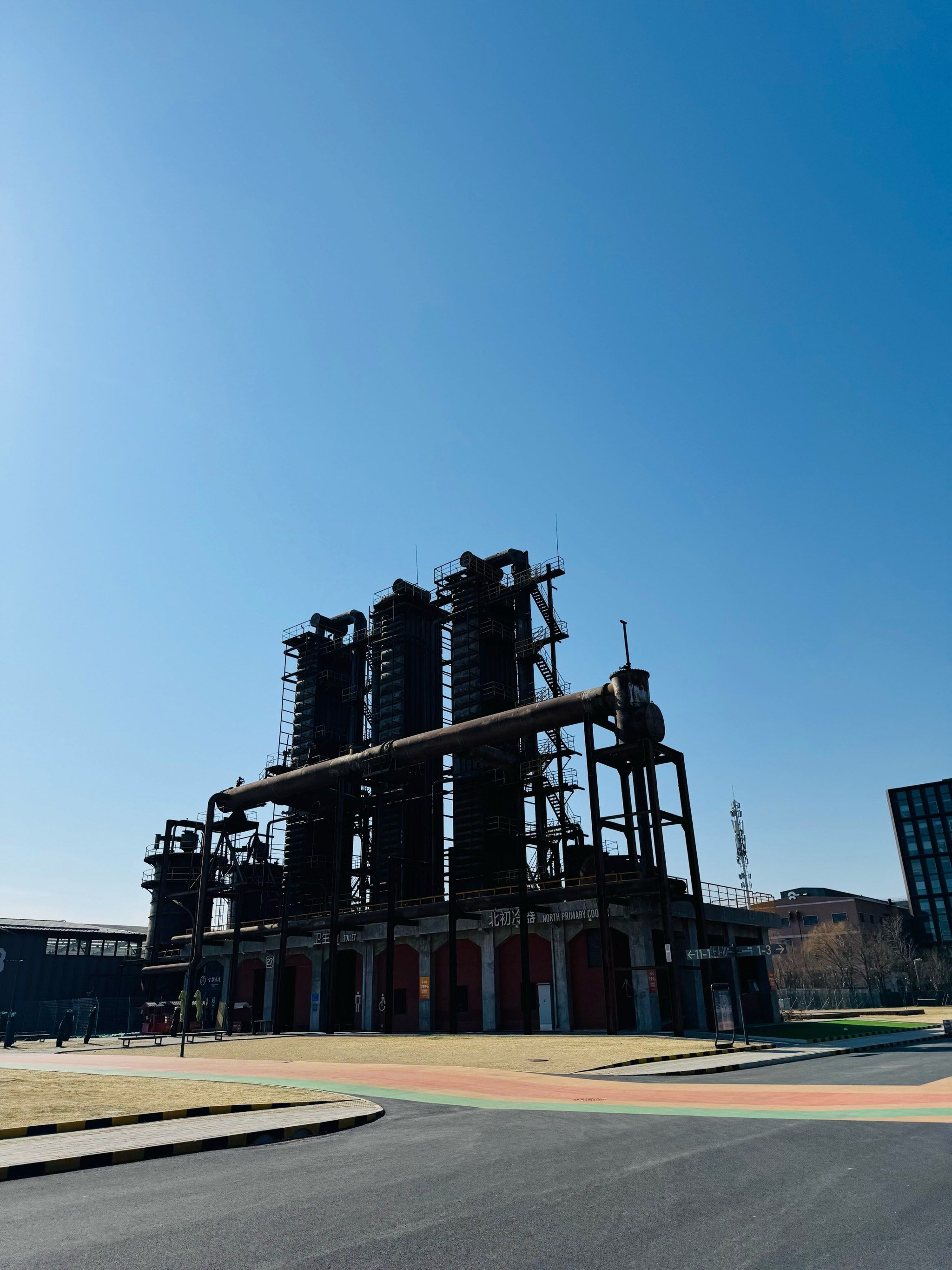 户外徒步一小时,首钢园工业风建筑大赏