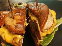 -HIGH FIVE哈福手工汉堡(桂林路店)