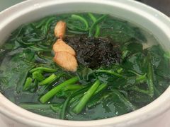 鸡汤时蔬-桂满陇·手作小笼包&江南叫花鸡(中山公园店)