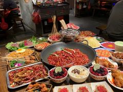 -萍姐火锅·公路夜市(武汉首店)