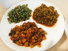 家乡卷饼鸡-顶顶香煎饼家常菜(金花南路店)