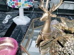 -上海星瀚奔驰4S店(红柳路店)