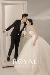 点击看大图 -挪娅婚纱摄影皇家会所