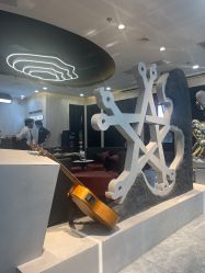 -TOP HAIR SALON