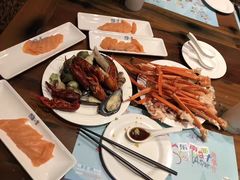 -四海一家自助餐(益田假日广场店)