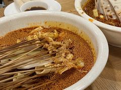 -嘉州叶婆婆钵钵鸡(建设路店)