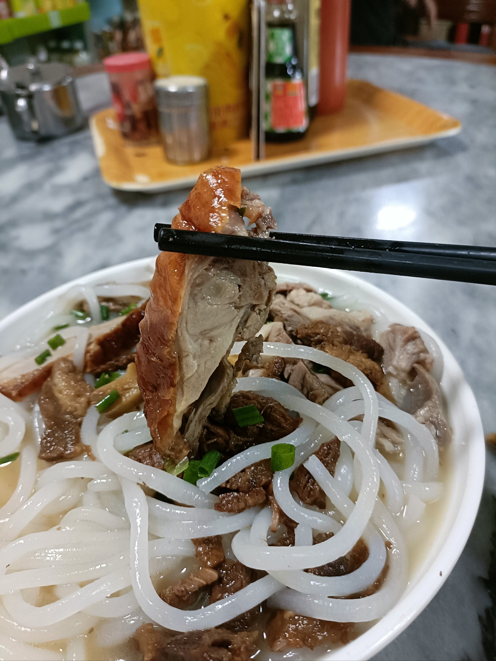 烧肉濑粉图片