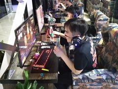 -绿树电竞(五路店)