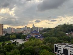-广东大厦酒店(广州北京路步行街纪念堂地铁站店)