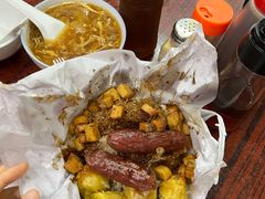 糯米饭加腊肠-权记骨粥