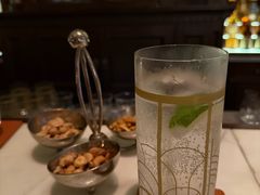 -LONG BAR 廊吧(外滩华尔道夫酒店)