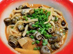 -丽丽三鲜螺蛳粉(田林路店)