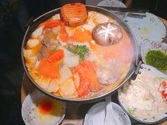 日式番茄牛肉锅-酒井酱子·深夜食堂(东城汇店)