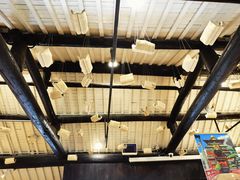 -猫的天空之城概念书店(杭州南宋御街店)