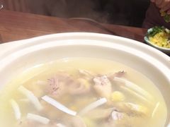 -龙泉人椰子鸡·糟粕醋·地标海南菜(龙昆南店)