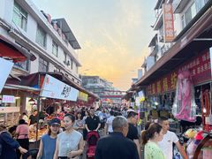 -犀浦夜市第一家麻辣烫