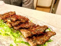 牛仔骨-白仁仔· 活烤海鲜 宵夜(豫园店)