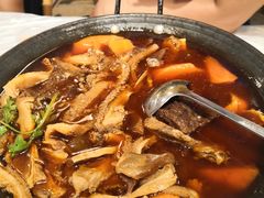 -霄汉牛三鲜湖北砂锅菜(万松园2店)
