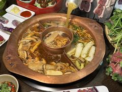 -滇釜火锅·能喝汤的火锅(车公庄店)