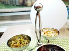 -亮马河饭店翠雅咖啡厅