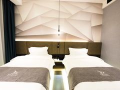 -格林东方酒店(北京国贸四惠高碑店地铁站店)