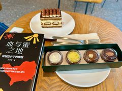 -星巴克臻选(深圳前海嘉里中心店)