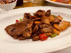 杏鲍菇牛仔骨-上海小南国(正大店)