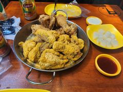 -BHC炸鸡(明洞总店)