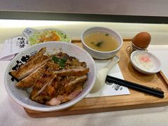 -熊吞·大碗丼烧肉饭(济宁万达广场店)