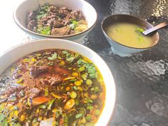 牛肉面-钢阳酸菜红烧牛肉面(季乐路店)