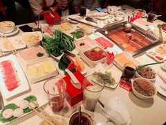 -海底捞火锅鲜切牛肉主题店(长寿路店)