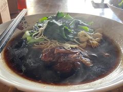 -杨阿六蒸缸羊肉面