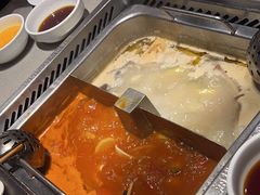 -海底捞火锅(新松江路店)