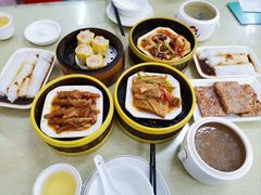 -横河佬炖品店(罗阳一路老店)