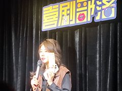 -喜剧部落脱口秀(三里屯工体店)