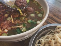 -清真马杰山牛肉汤馆