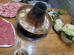 -正宗乌拉满族炭火锅(四平店)