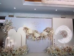 -经典婚纱摄影美学馆·私人定制