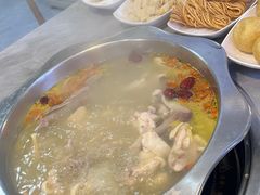 -光头药膳鸡(莱茵小镇店)